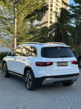 MERCEDES-BENZ GLB 220 2.0 MHEV PROGRESSIVE 4MATIC 8G-DCT — foto 4
