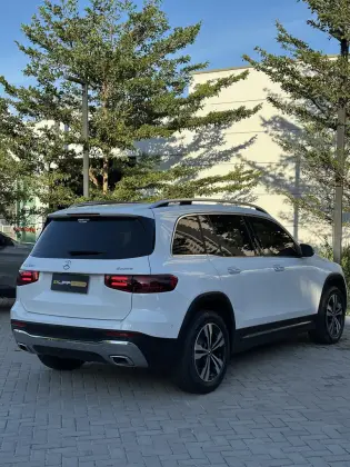MERCEDES-BENZ GLB 220 2.0 MHEV PROGRESSIVE 4MATIC 8G-DCT — foto 6