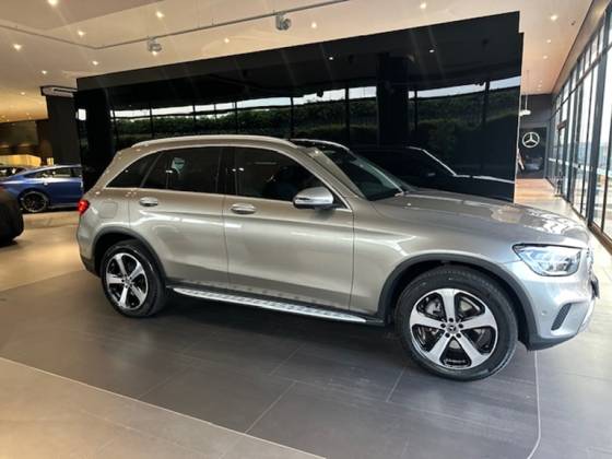 MERCEDES-BENZ GLC 220d 2.0 TURBO DIESEL ENDURO 9G-TRONIC — foto 4