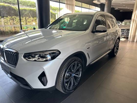 BMW X3 2.0 16V HÍBRIDO X LINE XDRIVE30E STEPTRONIC — foto 3