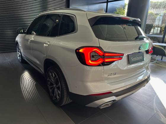 BMW X3 2.0 16V HÍBRIDO X LINE XDRIVE30E STEPTRONIC — foto 4