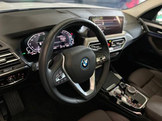 BMW X3 2.0 16V HÍBRIDO X LINE XDRIVE30E STEPTRONIC — foto 12