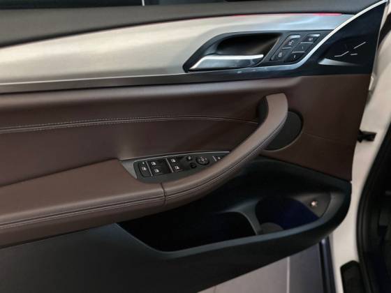 BMW X3 2.0 16V HÍBRIDO X LINE XDRIVE30E STEPTRONIC — foto 14
