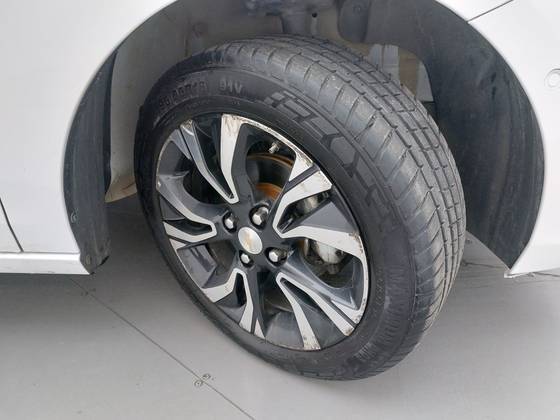 CHEVROLET ONIX 1.0 TURBO FLEX PREMIER AUTOMÁTICO — foto 13