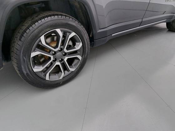 JEEP COMMANDER 1.3 T270 TURBO FLEX LIMITED AT6 — foto 14
