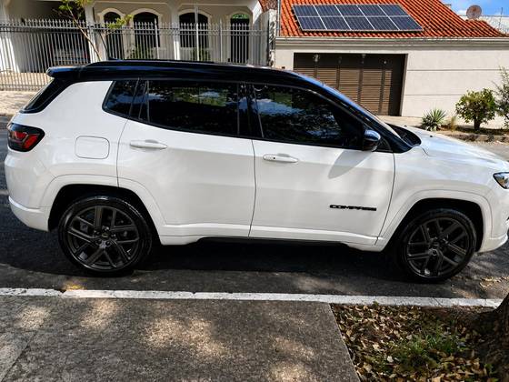 JEEP COMPASS 1.3 T270 TURBO FLEX S AT6 — foto 4