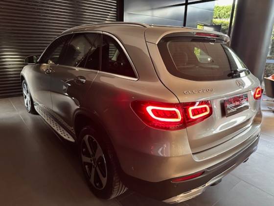 MERCEDES-BENZ GLC 220d 2.0 TURBO DIESEL ENDURO 9G-TRONIC — foto 6