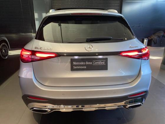 MERCEDES-BENZ GLC 300 2.0 MHEV AMG LINE 4MATIC 9G-TRONIC — foto 5
