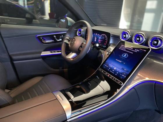 MERCEDES-BENZ GLC 300 2.0 MHEV AMG LINE 4MATIC 9G-TRONIC — foto 6