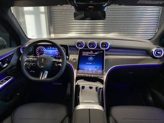 MERCEDES-BENZ GLC 300 2.0 MHEV AMG LINE 4MATIC 9G-TRONIC — foto 7