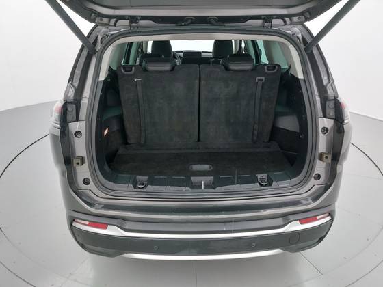 JEEP COMMANDER 1.3 T270 TURBO FLEX LIMITED AT6 — foto 9