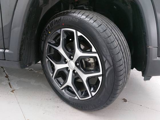JEEP COMPASS 1.3 T270 TURBO FLEX LONGITUDE AT6 — foto 13