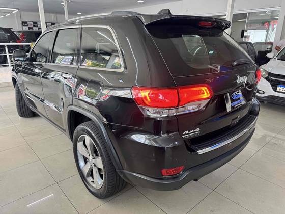 JEEP GRAND CHEROKEE 3.0 LIMITED 4X4 V6 24V TURBO DIESEL 4P AUTOMÁTICO — foto 5