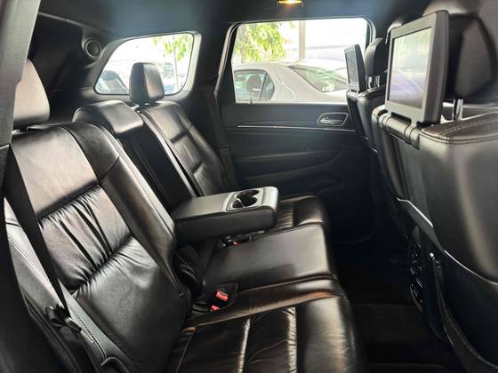 JEEP GRAND CHEROKEE 3.0 LIMITED 4X4 V6 24V TURBO DIESEL 4P AUTOMÁTICO — foto 9