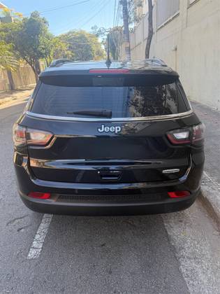 JEEP COMPASS 1.3 T270 TURBO FLEX LONGITUDE AT6 — foto 4