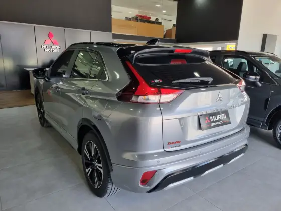 MITSUBISHI ECLIPSE CROSS 1.5 MIVEC TURBO GASOLINA HPE-S CVT — foto 3