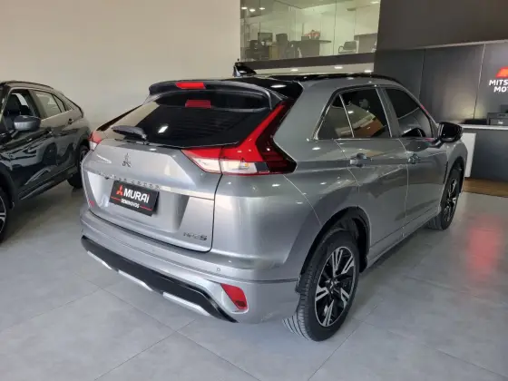 MITSUBISHI ECLIPSE CROSS 1.5 MIVEC TURBO GASOLINA HPE-S CVT — foto 5