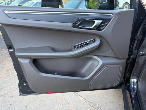 PORSCHE MACAN 2.0 16V GASOLINA 4P AUTOMÁTICO — foto 13