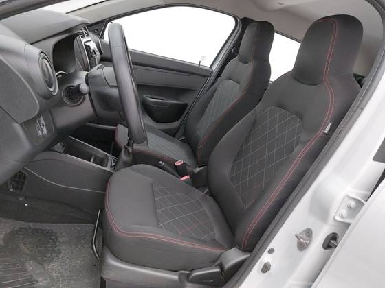 RENAULT KWID 1.0 12V SCE FLEX ZEN MANUAL — foto 16