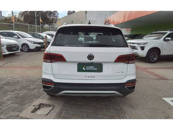 VOLKSWAGEN TAOS 1.4 250 TSI TOTAL FLEX HIGHLINE AUTOMÁTICO — foto 6