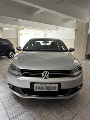 VOLKSWAGEN JETTA 2.0 TSI HIGHLINE 211CV GASOLINA 4P TIPTRONIC — foto 1