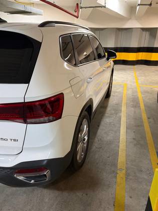 VOLKSWAGEN TAOS 1.4 250 TSI TOTAL FLEX COMFORTLINE AUTOMÁTICO — foto 4