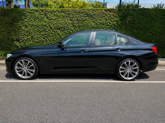 BMW 320i 2.0 16V TURBO ACTIVE FLEX 4P AUTOMÁTICO — foto 7