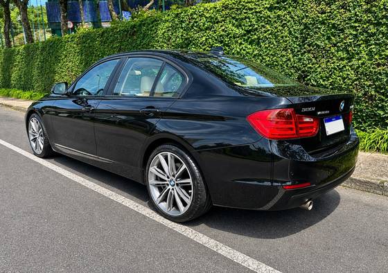 BMW 320i 2.0 16V TURBO ACTIVE FLEX 4P AUTOMÁTICO — foto 5