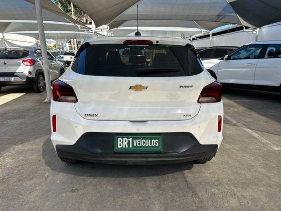CHEVROLET ONIX 1.0 TURBO FLEX LTZ AUTOMÁTICO — foto 5