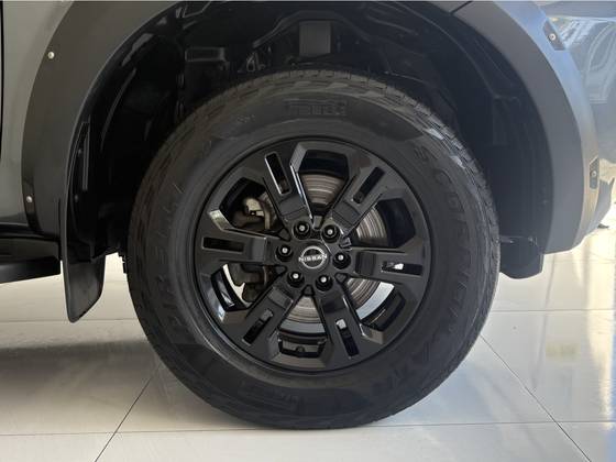 NISSAN FRONTIER 2.3 16V TURBO DIESEL ATTACK CD 4X4 AUTOMÁTICO — foto 10