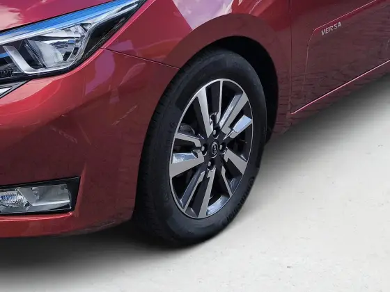 NISSAN VERSA 1.6 16V FLEX ADVANCE XTRONIC — foto 7