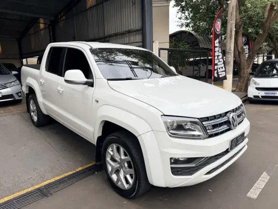 VOLKSWAGEN AMAROK 3.0 V6 TDI DIESEL HIGHLINE CD 4MOTION AUTOMÁTICO — foto 2
