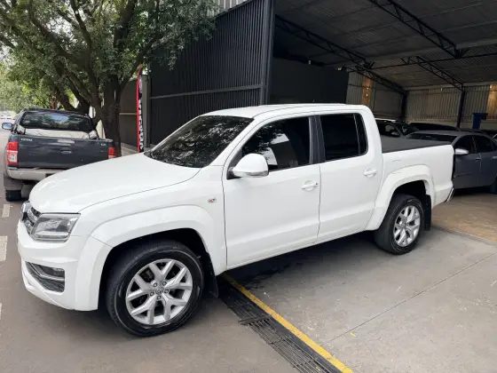 VOLKSWAGEN AMAROK 3.0 V6 TDI DIESEL HIGHLINE CD 4MOTION AUTOMÁTICO — foto 4