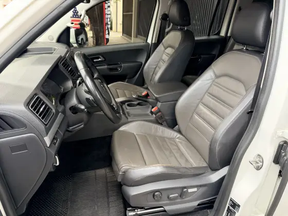 VOLKSWAGEN AMAROK 3.0 V6 TDI DIESEL HIGHLINE CD 4MOTION AUTOMÁTICO — foto 14