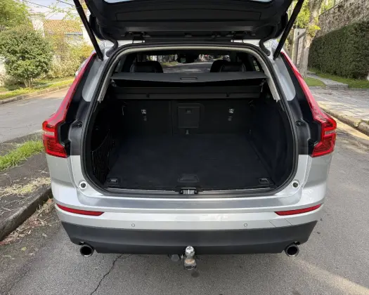 VOLVO XC60 2.0 T5 GASOLINA MOMENTUM AWD GEARTRONIC — foto 19