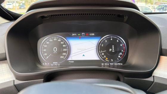 VOLVO XC40 2.0 T5 GASOLINA MOMENTUM AWD GEARTRONIC — foto 8