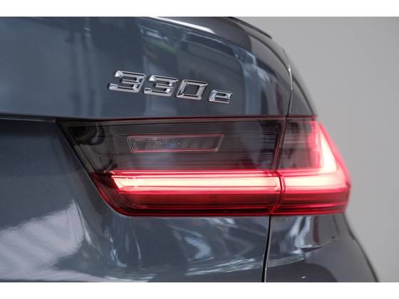 BMW 330e 2.0 16V TURBO HÍBRIDO M SPORT AUTOMÁTICO — foto 4