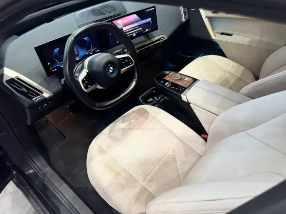 BMW iX ELÉTRICO XDRIVE40 — foto 10