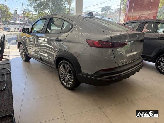 Carro 1.0 TURBO 200 FLEX CVT
