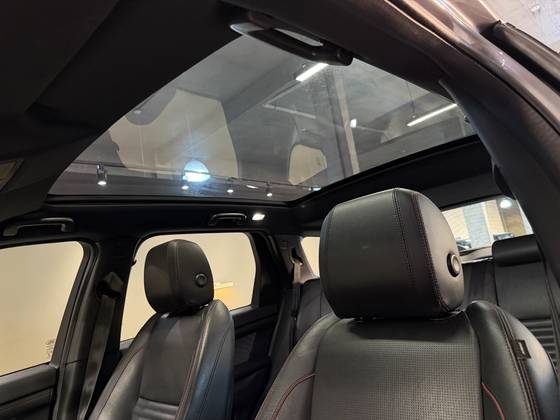 LAND ROVER DISCOVERY SPORT 2.0 D180 TURBO DIESEL R-DYNAMIC SE AUTOMÁTICO — foto 14