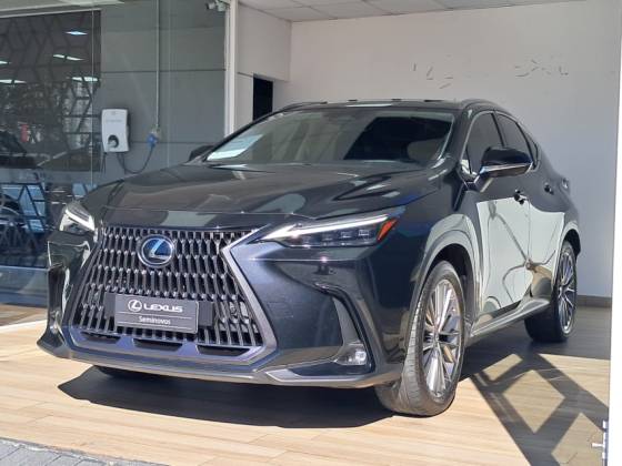 LEXUS NX 350h 2.5 16V VVT-I HYBRID LUXURY CVT AWD — foto 3