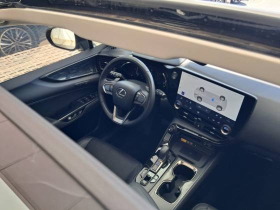 LEXUS NX 350h 2.5 16V VVT-I HYBRID LUXURY CVT AWD — foto 8