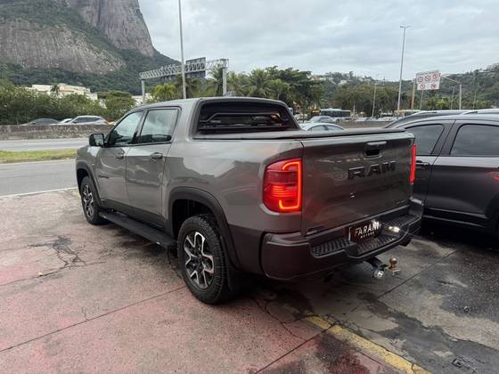 RAM RAMPAGE 2.0 HURRICANE 4 TURBO GASOLINA REBEL 4X4 AUTOMÁTICO — foto 3