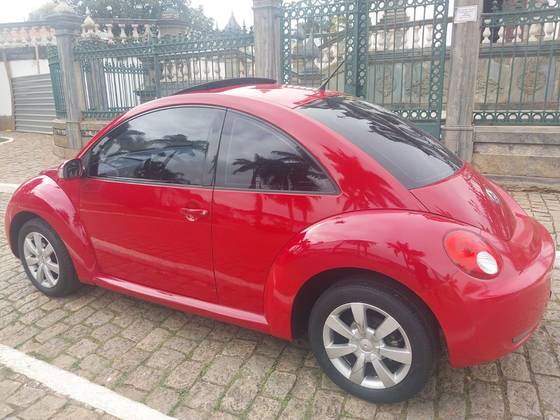 VOLKSWAGEN NEW BEETLE 2.0 MI 8V GASOLINA 2P TIPTRONIC — foto 2