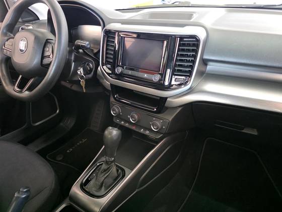 FIAT TORO 2.0 16V TURBO DIESEL ENDURANCE 4WD AT9 — foto 2