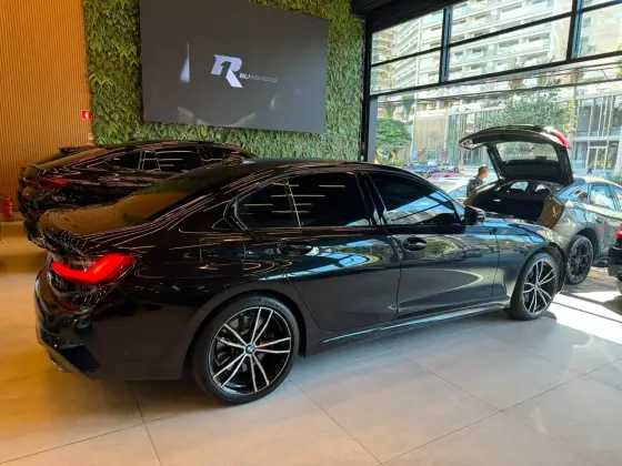 BMW 330e 2.0 16V TURBO HÍBRIDO M SPORT AUTOMÁTICO — foto 4