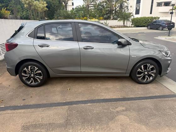 CHEVROLET ONIX 1.0 TURBO FLEX PREMIER AUTOMÁTICO — foto 4