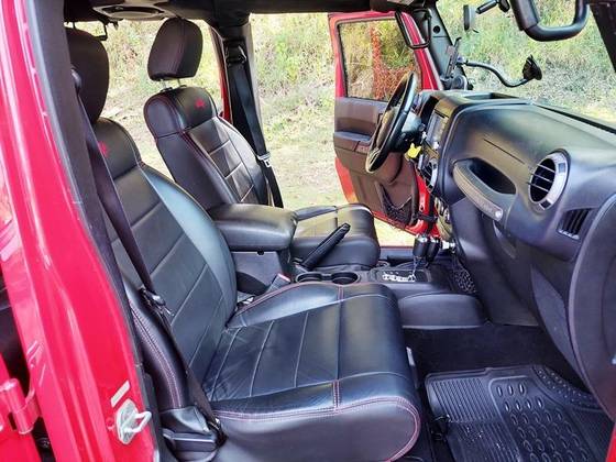 JEEP WRANGLER 3.6 UNLIMITED SPORT 4X4 V6 GASOLINA 4P AUTOMÁTICO — foto 4