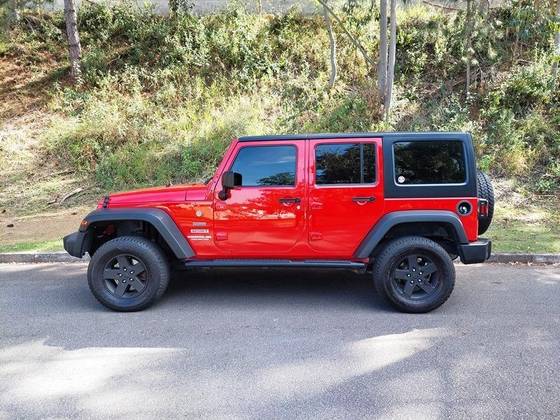JEEP WRANGLER 3.6 UNLIMITED SPORT 4X4 V6 GASOLINA 4P AUTOMÁTICO — foto 5