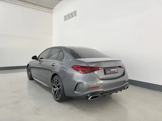 MERCEDES-BENZ C 300 2.0 EQ BOOST HÍBRIDO AMG LINE 9G-TRONIC — foto 5